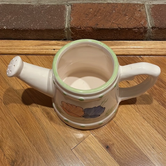 Ceramic Watering Can, Ceramic water can vase, water can planter, - Picture 4 of 5